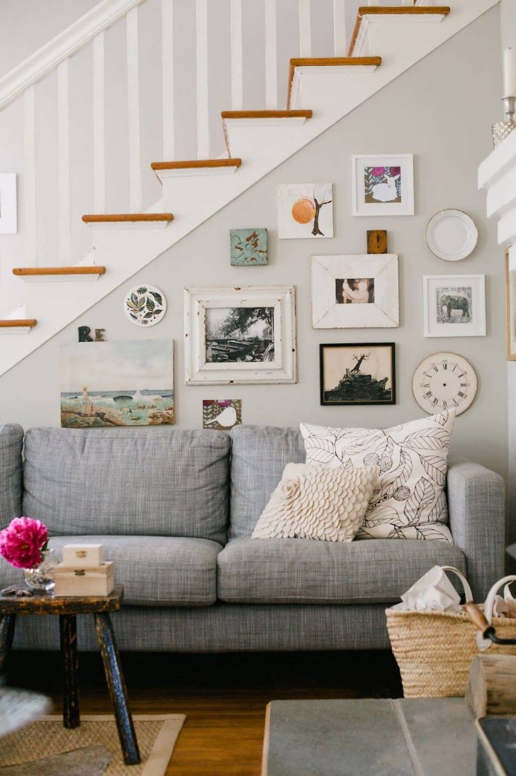 Living Room With Stairs_living_room_design_with_stairs_small_living_room_with_stairs_design_small_living_room_with_stairs_design_ideas_ Home Design Living Room With Stairs
