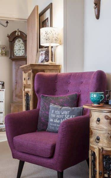 Purple Living Room Chairs_light_purple_accent_chair_purple_floral_accent_chair_purple_velvet_accent_chair_ Home Design Purple Living Room Chairs