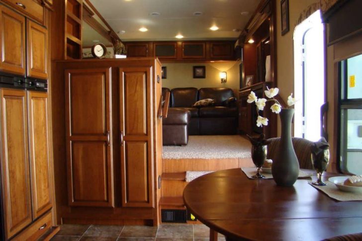 Fifth Wheel Campers With Front Living Rooms_living_room_furniture_accent_chairs_living_room_design_ Home Design Fifth Wheel Campers With Front Living Rooms