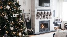 christmas living room-tv stand christmas decor ideas Home Design Christmas Living Room